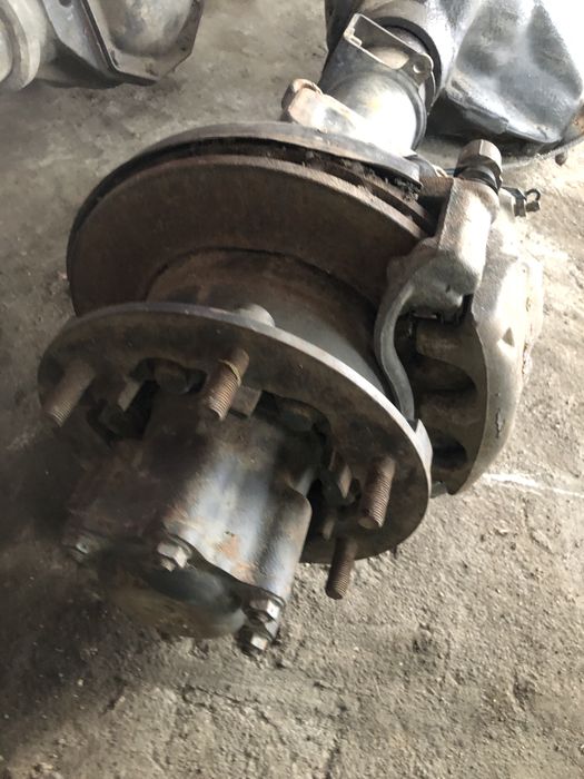 Мост 906 Mercedes Мерседес