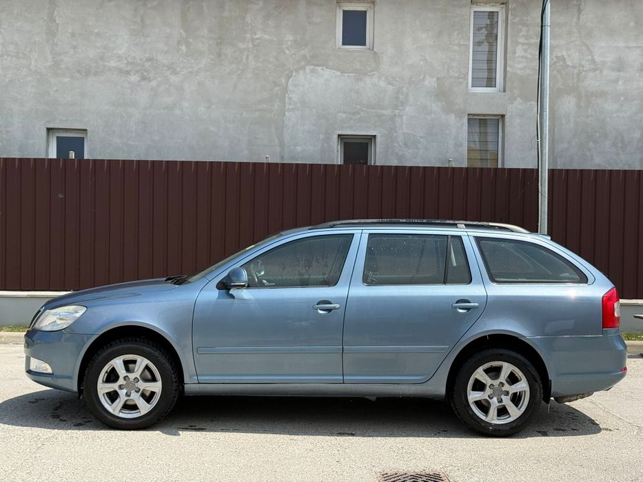 SKODA Octavia 2009 — imagine 4