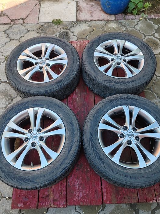 Продам оригинальные диски Ниссан Теана R16  с зимней резиной