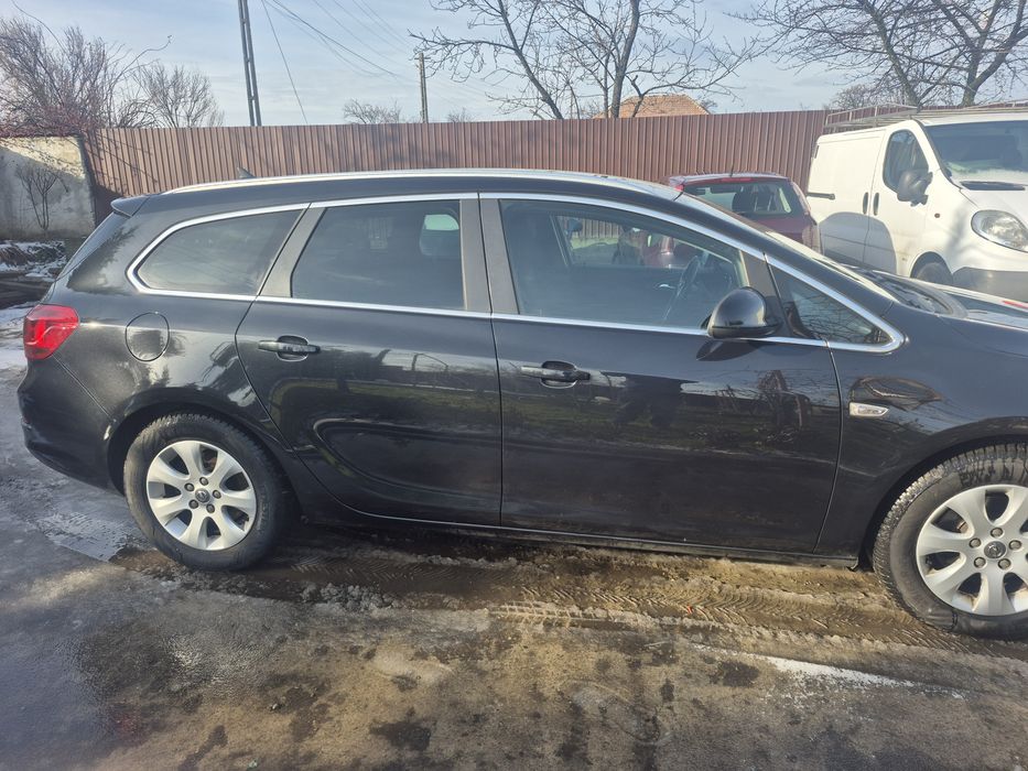 Opel astra j 2014
