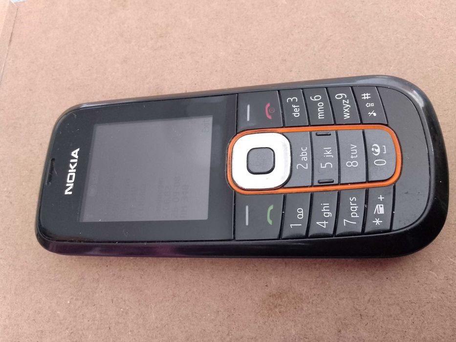 Nokia 2600c като нов (+кабел за зареждане)
