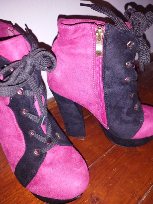 Botine fucsia cu platforma