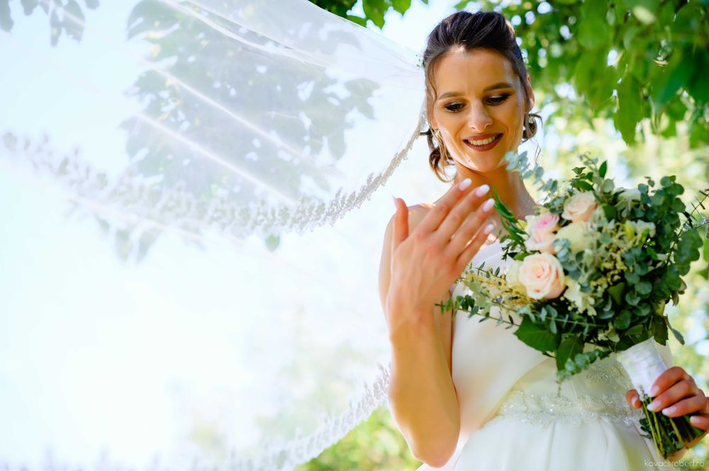 Vand rochie de mireasa