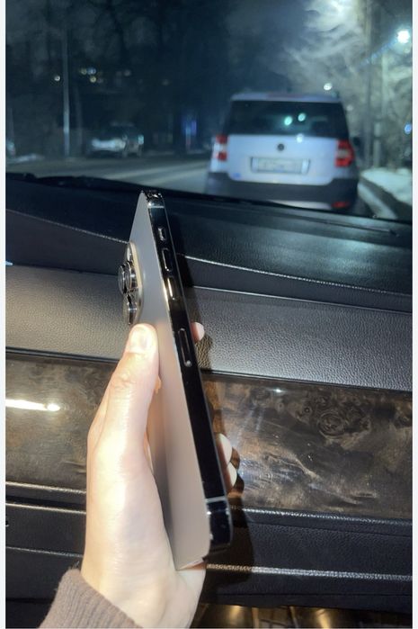 Продам Iphone 14 pro max 256