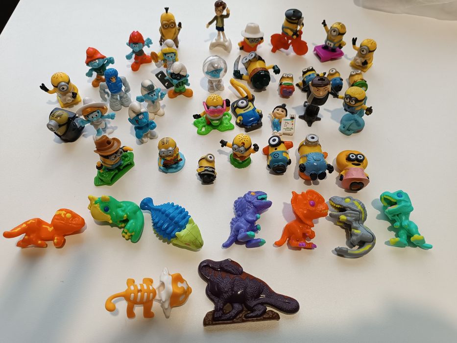 Играчки от шоколадови яйца