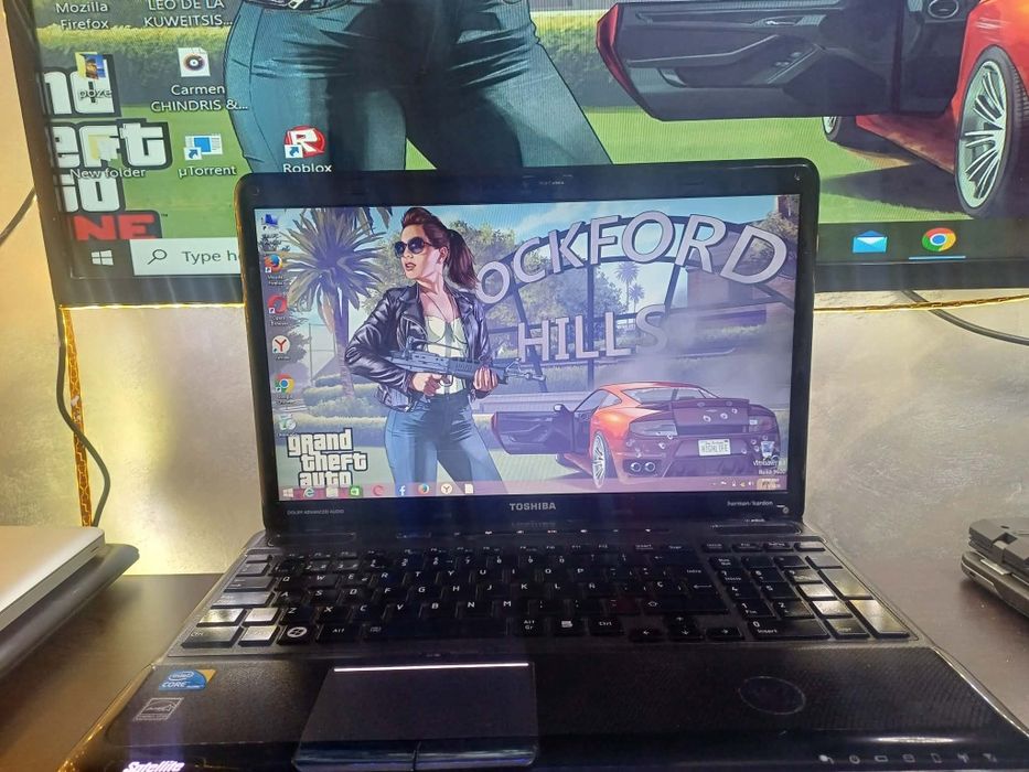 Laptop i7 500 gb 8ngb ram