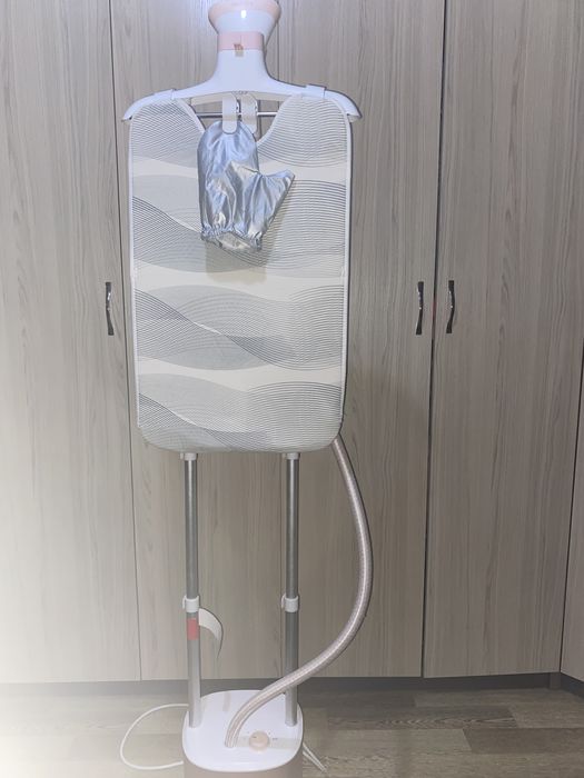 Отпариватель Philips GC 529/60 розовый