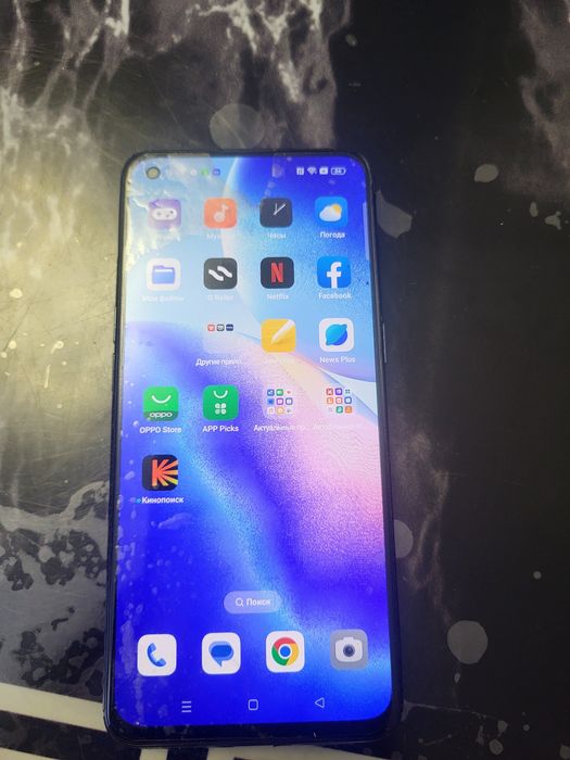 Продаю телефон Oppa