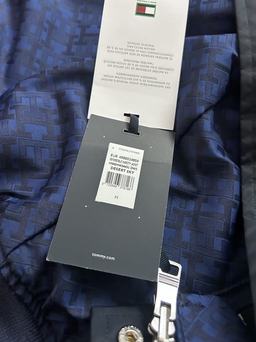 Двулицево яке бомбър Tommy Hilfiger