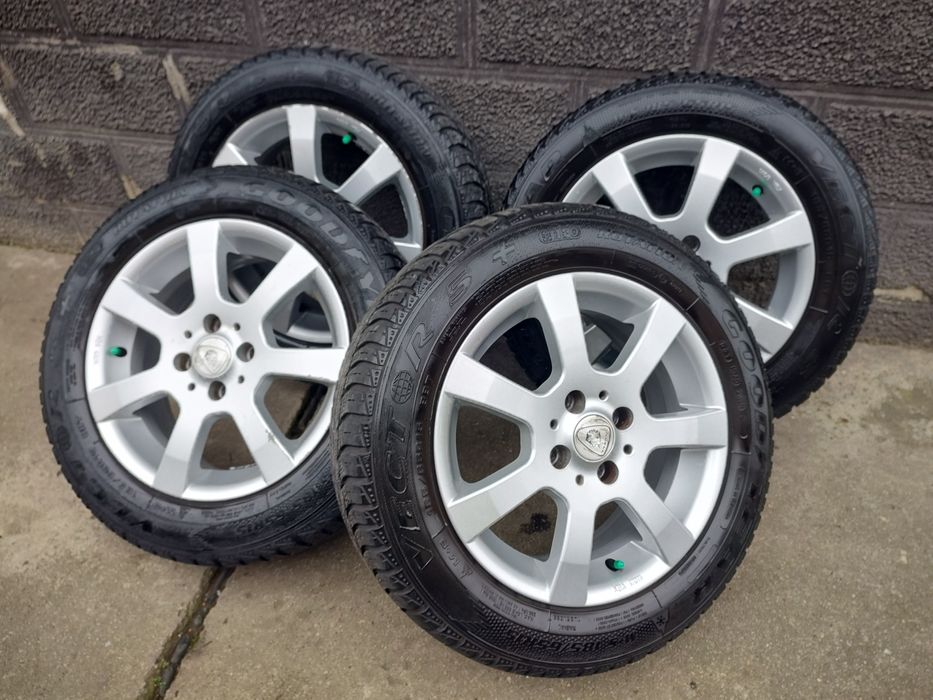 Vând Set Jante Aliaj 4x100+Cauciucuri 185/65/15 M+S Sandero Logan