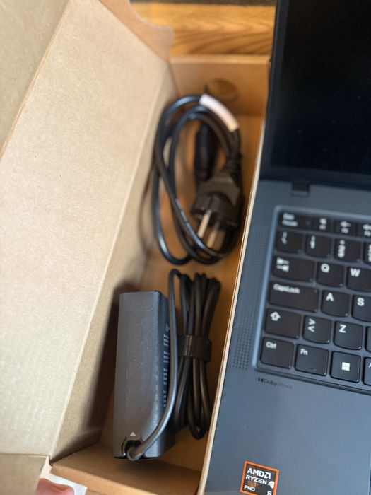 Lenovo ThinkPad T14 Gen6 (Type21QK) , Nou!!! 6000 de lei