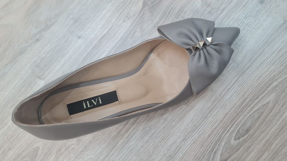 Туфли на каблуке.