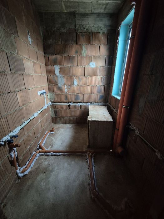 Модерна двуетажна къща в м-т Траката, гр. Варна