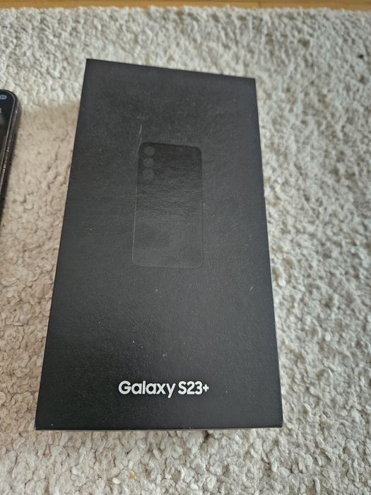 Продавам Samsung s23 + plus  256GB