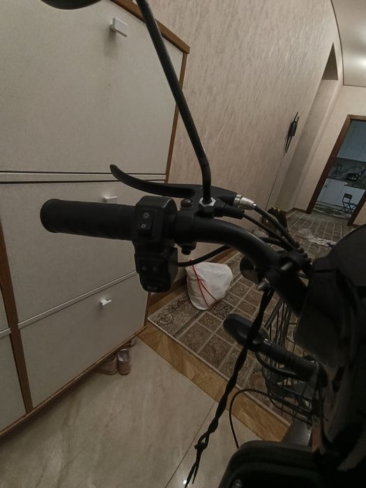 Скутер Sk8 250w max km 60-70 km