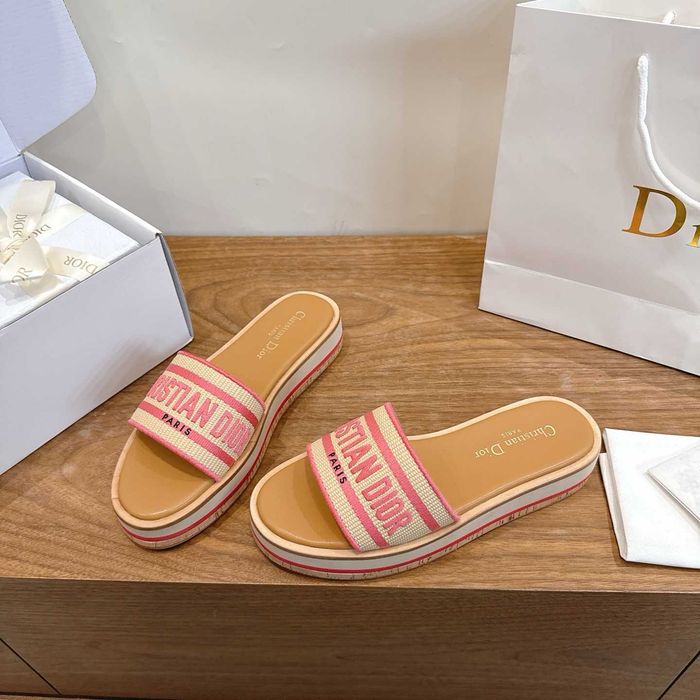 Дамски чехли Dior