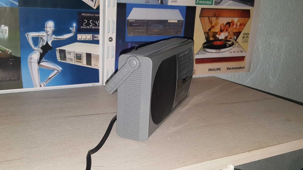 Radio Royal RT130 FM/LW/MW