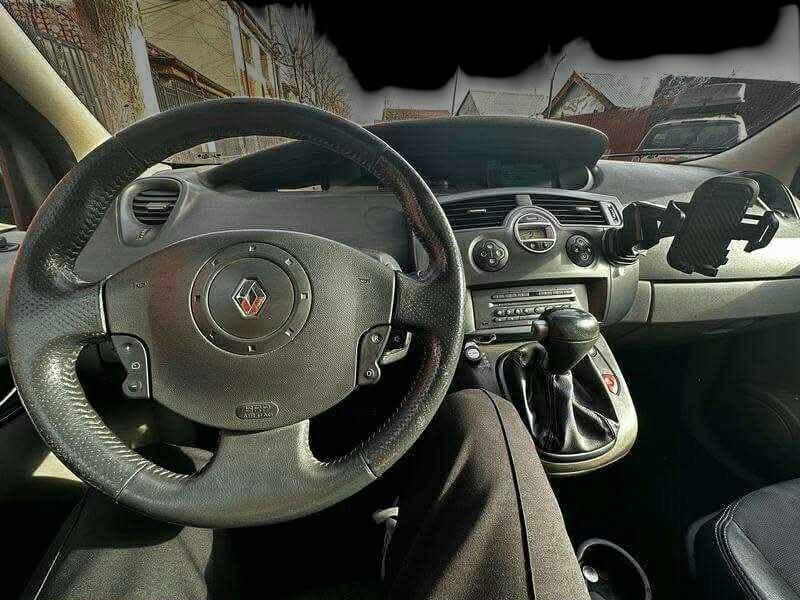 Dezmembrez Renault Scenic 2 2.0i 16 v,cutie de viteze automata