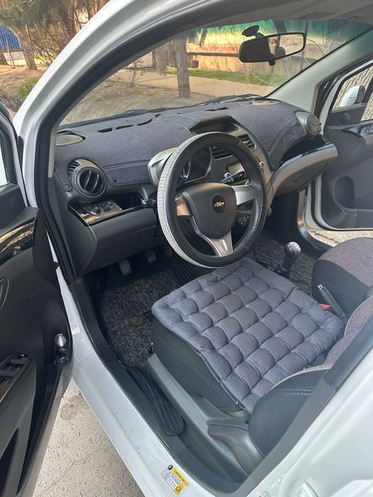 Спарк 2021, айол киши хайдаган