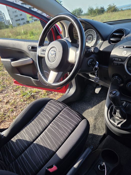 Vând Mazda 2 an 2008  CONSTANTA Tlf. 0745539090