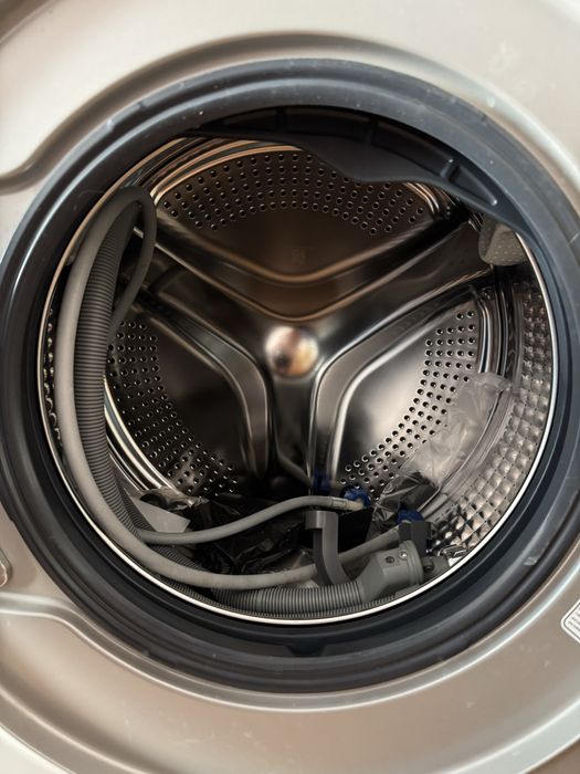 Стиральная машина Haier