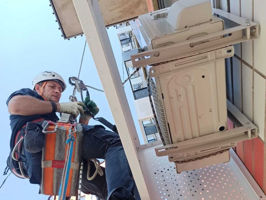 Установка кондиционера