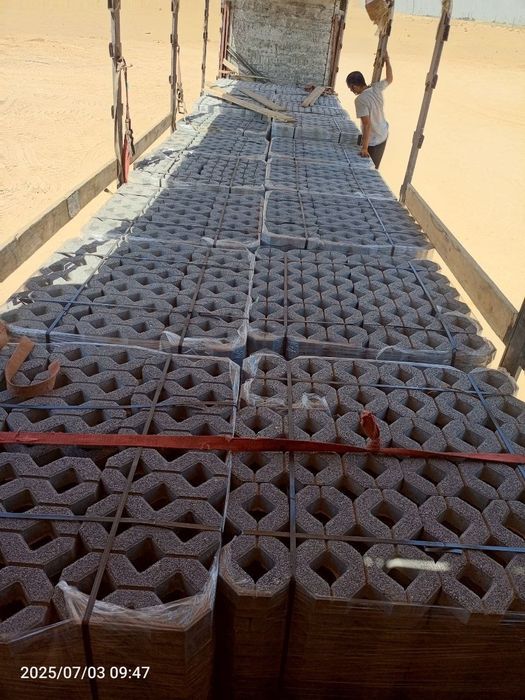 Газонная решётка /  "Gazon reshyotka" брусчатка