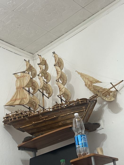 деревянный корабль