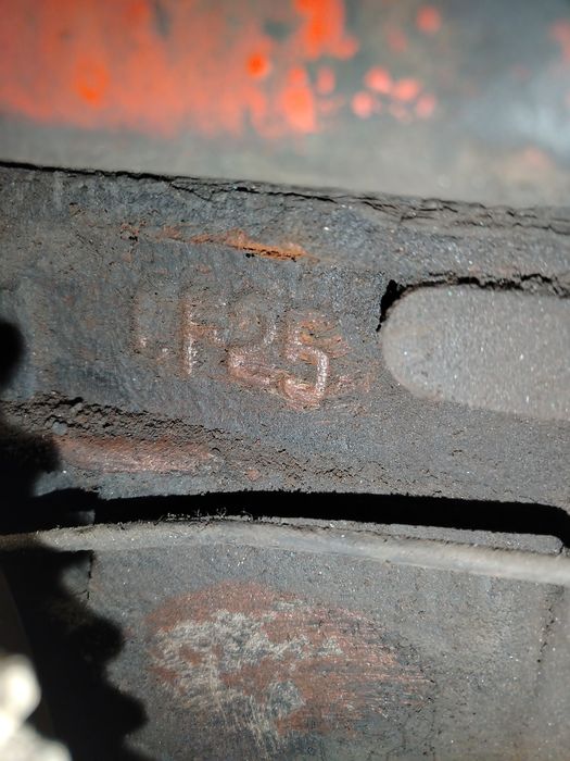 Продам двигатель один цилиндр cf 25 лошадок