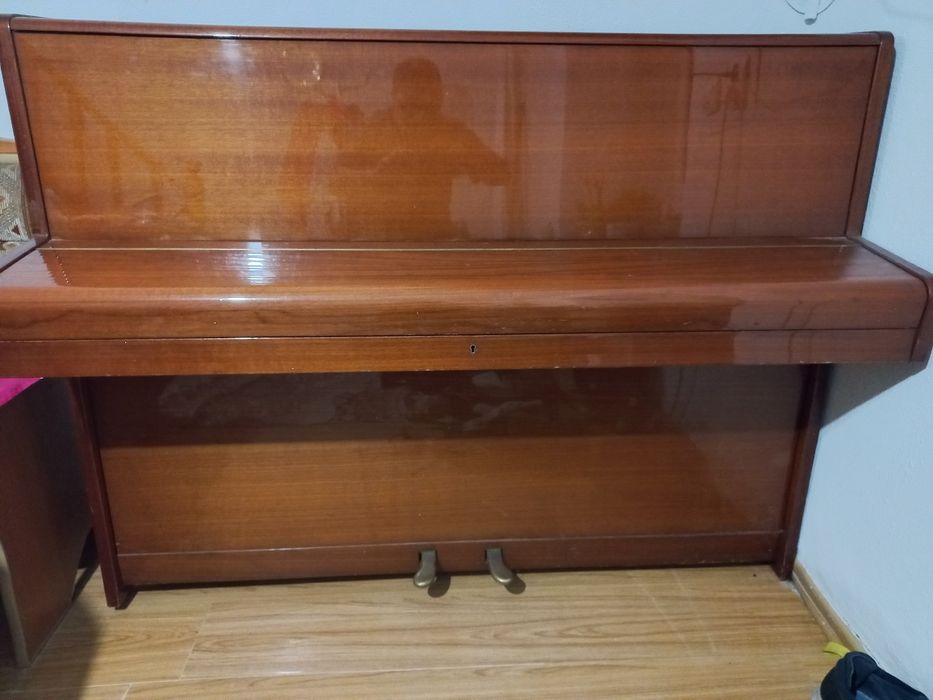 Продам пианино Циммерман