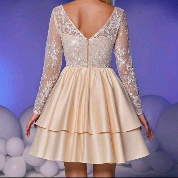 Официална рокля SHEIN Belle
Елегантна луксозна рокля
с дантела в цвят