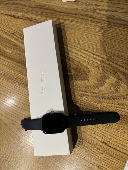Apple Watch Series 7 Midnight Aluminum Case 45mm
