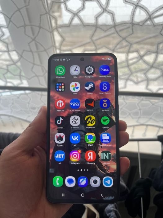 Продам Самсунг 256ГБ