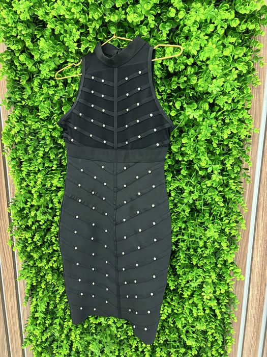 Черна бандажна рокля