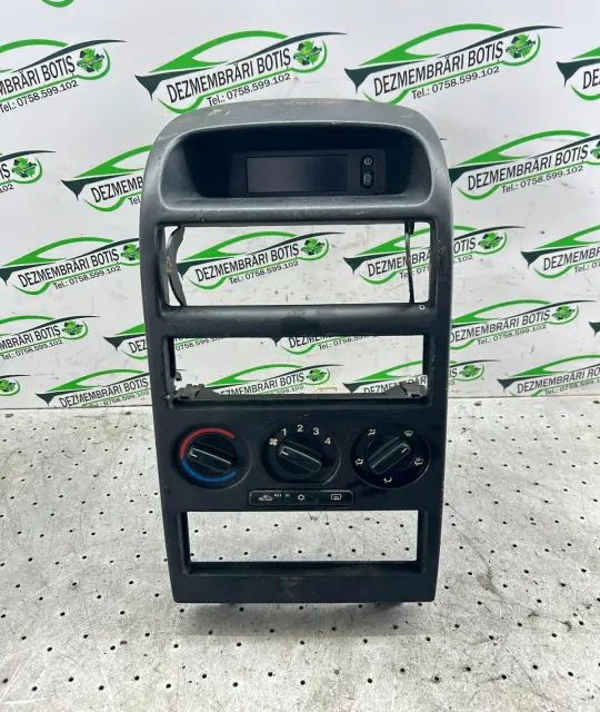 Consola centrala Opel Astra 2003 1.2 MT (75 hp)