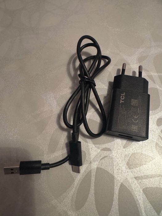 Мобилен Телефон TCL 505