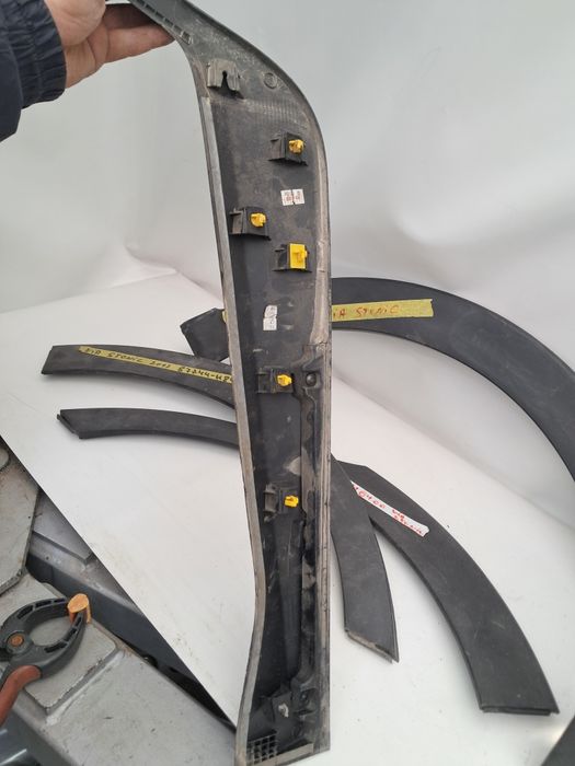 Лайсна врата калник  Kia Stonic 2017/2023г