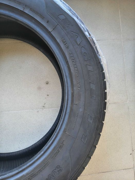 Продавам летни гуми goodyear eagle f1 255/55/R20