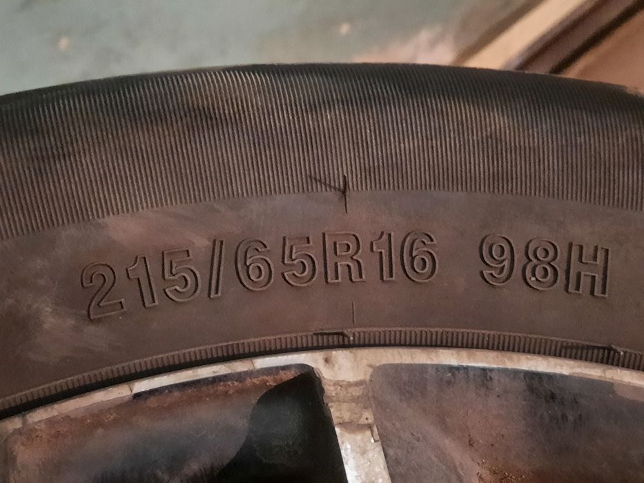 Продам резину на дисках