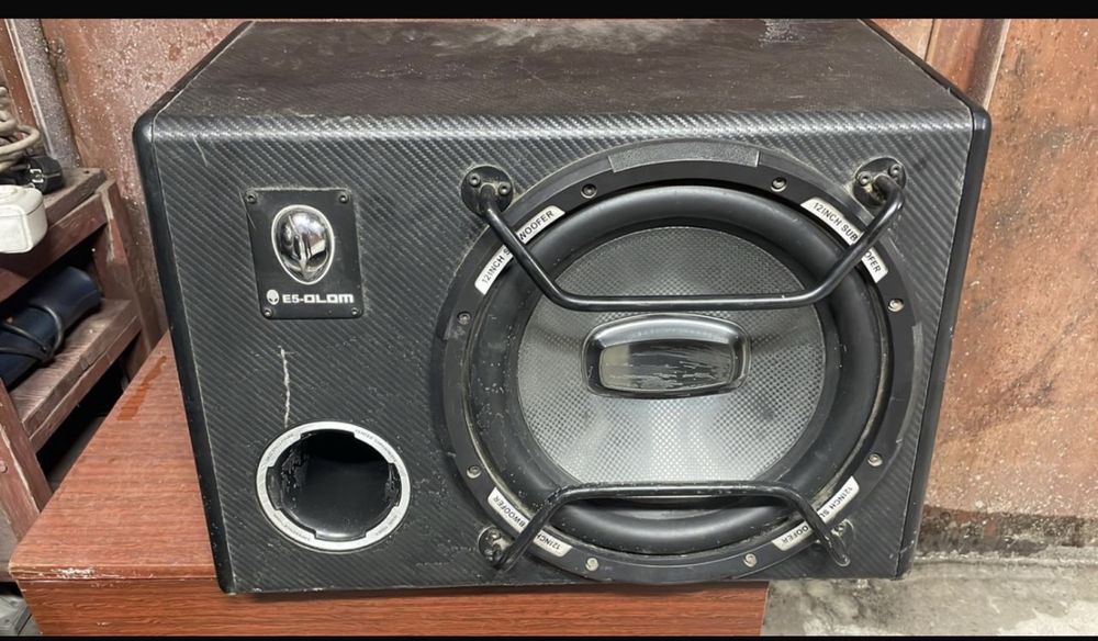 Продам саббуфер элемент