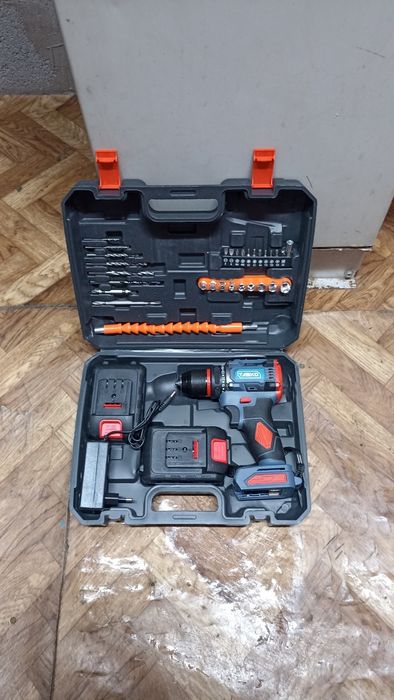 Акция Шуруповёрт новый