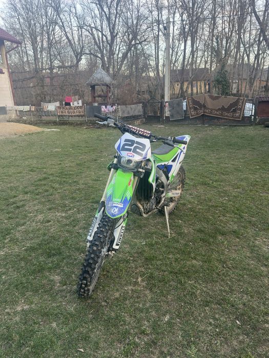 Motocicleta Kawasaki KX 450F 2014
