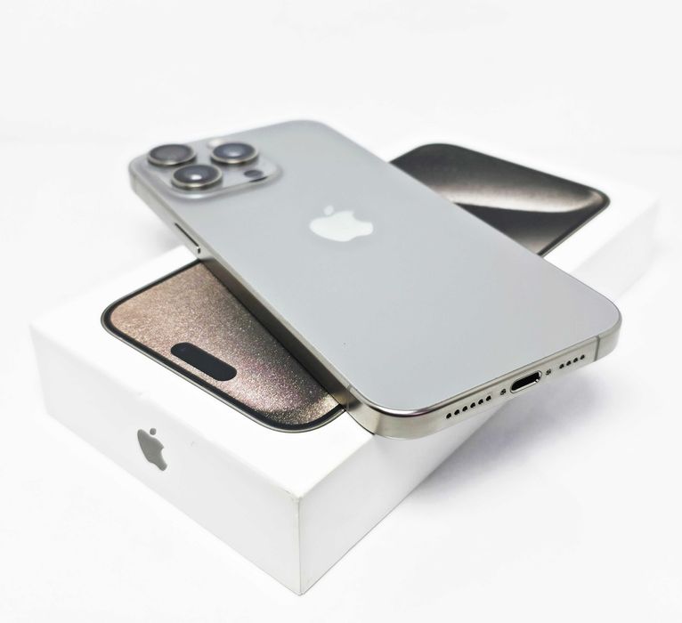 iPhone 15 Pro Max 256GB Titanium Natural