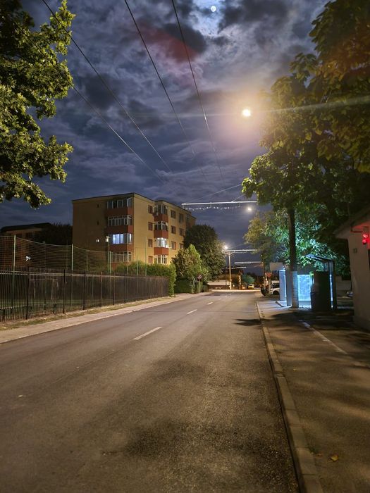 Apartament 3 camere, Strada Savinesti, Etaj 1, Tg Jiu