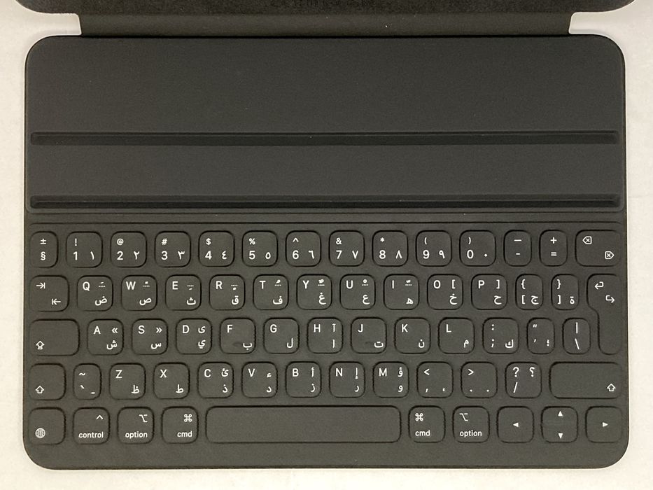 Ipad Pro 11 Smart Keyboard  Folio produs nou