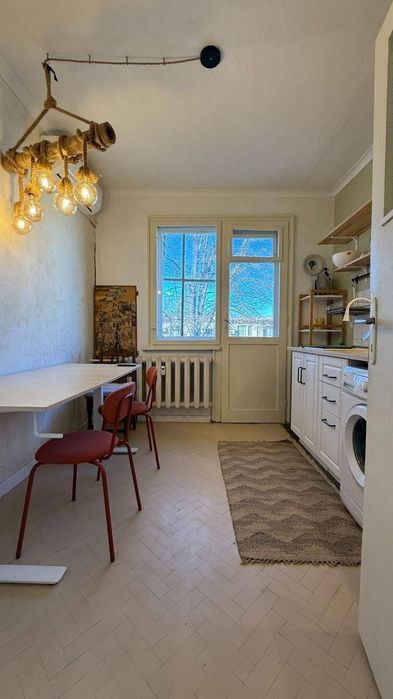 Дава се под наем Двустаен апартамент в Пловдив, Център - 62 кв.м за 458.49 € - Снимка #2