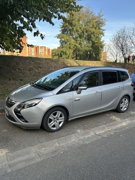 Opel Zafira Tourer