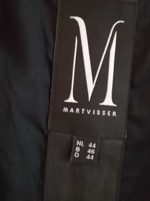 Дрехи Дамско късо ленено сако от колекцията на MART VISSER,Нидерланд.Черно на цвят, д