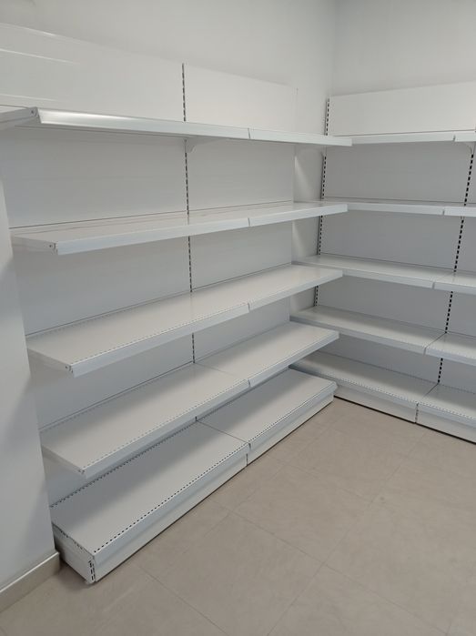 Крайстенни метални стелажи  /нови/ на склад