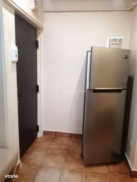 Apartament 2 semidecomandat, parter cu balcon, mobilat, utilat - Stoma